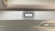 Land Rover Range Rover 4.4 P530 V8 First Edition 4dr Auto Petrol Estate